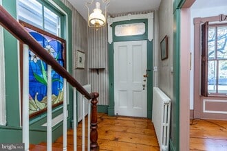 45 York St in Lambertville, NJ - Building Photo - Building Photo