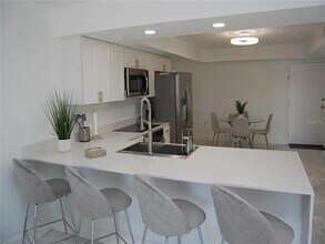4904 38th Way S in St. Petersburg, FL - Building Photo - Building Photo