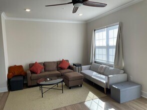 1235 Greylock Ln in Frederick, MD - Foto de edificio - Building Photo