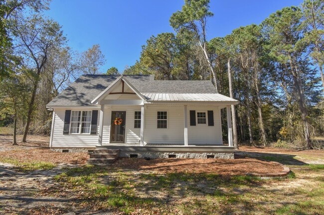 property at 885 Simmons Rd