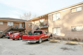 Wheatley  Court Apartments in Houston, TX - Building Photo - Building Photo