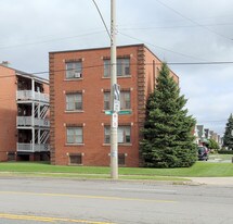 171 Queenston Rd Apartments