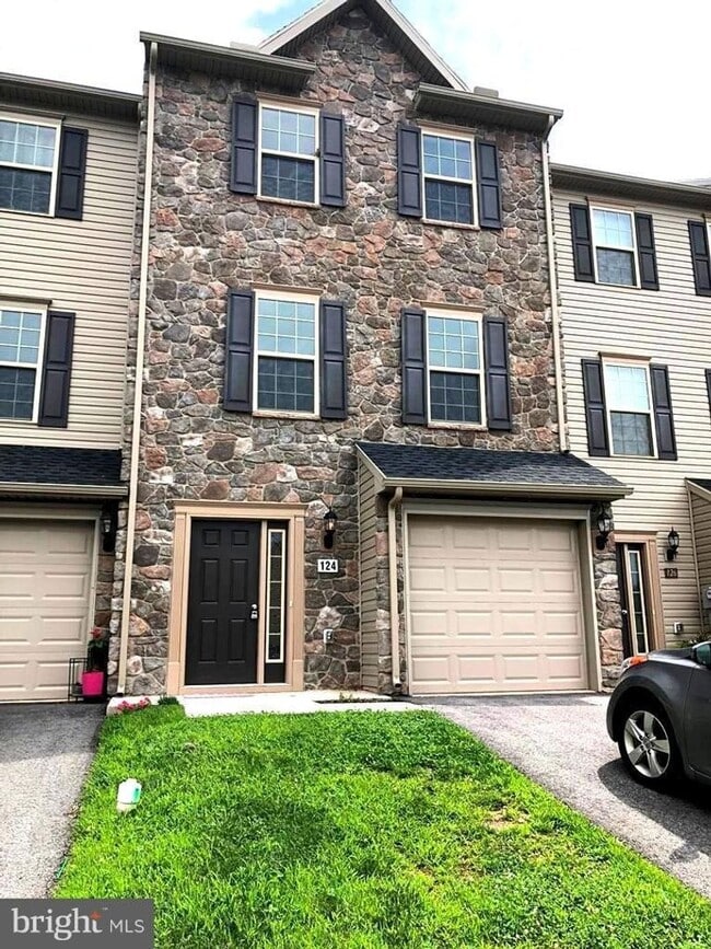 property at 124 Katelyn Dr