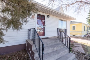 3323 Alexander Ave in Cheyenne, WY - Building Photo