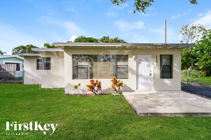 1501 NW 16th Ln in Fort Lauderdale, FL - Building Photo