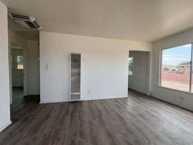 34863 Cedar Rd in Barstow, CA - Building Photo - Building Photo