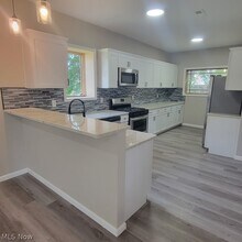 2663 W 28th Pl in Cleveland, OH - Building Photo - Building Photo