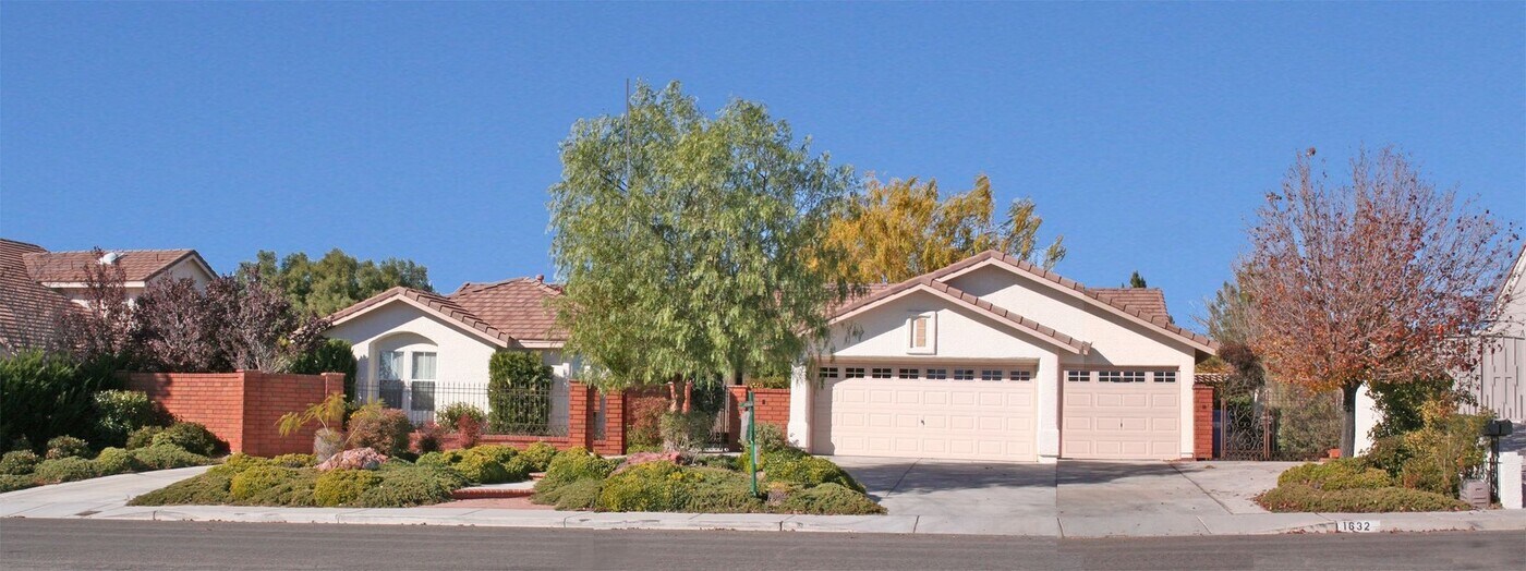 1632 Georgia in Boulder City, NV - Building Photo