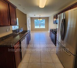 112 Bryant St in Madisonville, LA - Building Photo - Building Photo