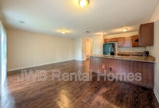 807 Owen Ave in Jacksonville, FL - Building Photo - Building Photo