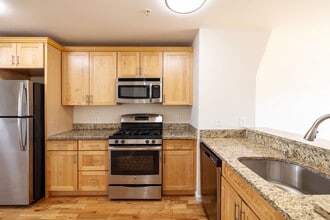 Nature Preserve Townhomes in Wappingers Falls, NY - Building Photo - Interior Photo