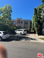 1921 Pelham Ave in Los Angeles, CA - Building Photo