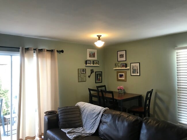 4426 Jarboe St in Kansas City, MO - Building Photo - Building Photo