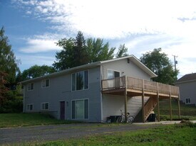 431-433 Indian Hills Dr in Moscow, ID - Building Photo