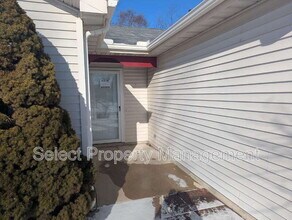 6117 Arapaho Trail in Fort Wayne, IN - Building Photo - Building Photo