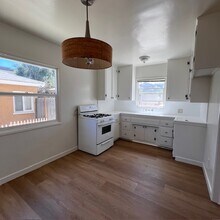 3019 S Pacific Ave, Unit 3019 in San Pedro, CA - Building Photo - Building Photo