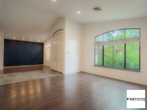 5501 E Shea Blvd in Scottsdale, AZ - Building Photo - Building Photo