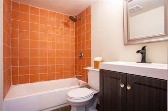 7027 Alpha Rd in Dallas, TX - Building Photo - Building Photo