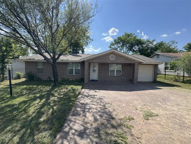 property at 5502 Wellington Dr