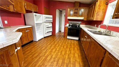 84900 Snyder Rd in Jewett, OH - Building Photo - Building Photo