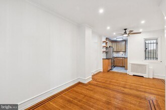 1830 Manning St in Philadelphia, PA - Building Photo - Building Photo