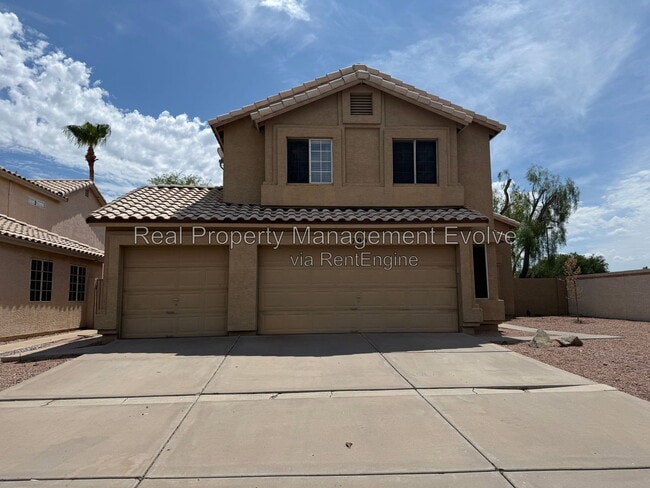 property at 799 S Dodge St