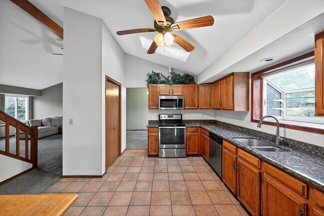 4822 W 69th Dr in Westminster, CO - Foto de edificio - Building Photo