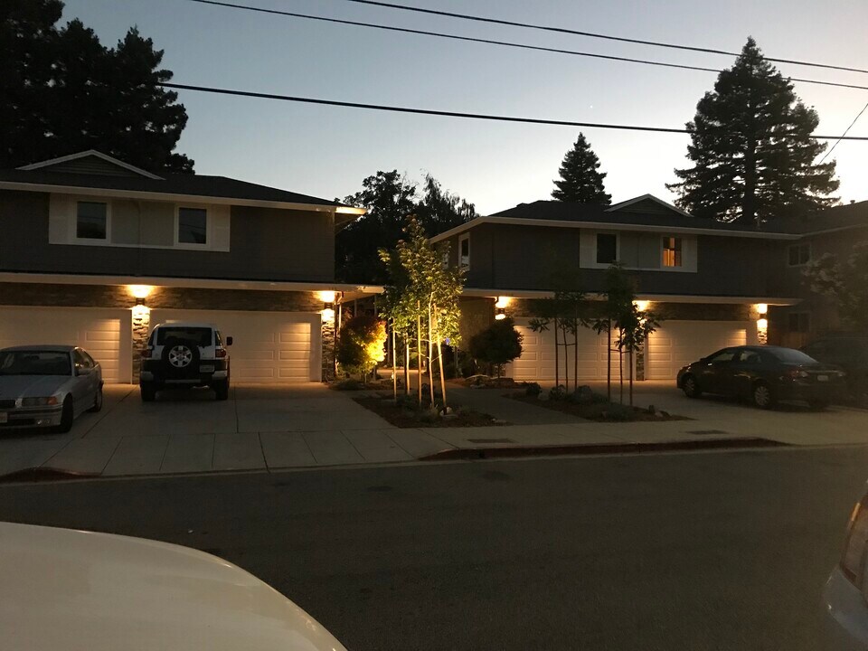 115 Elm St in San Mateo, CA - Building Photo