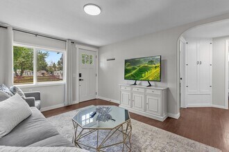 1419 E Birch Ave in Coeur d'Alene, ID - Building Photo - Building Photo