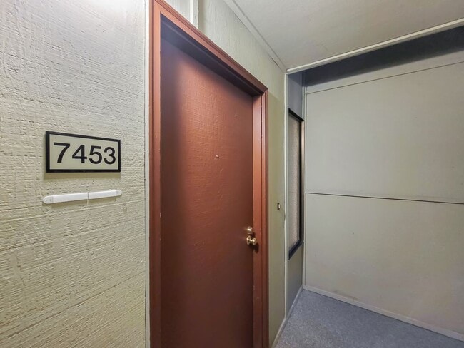 7453 Old Redmond Rd in Redmond, WA - Building Photo - Building Photo