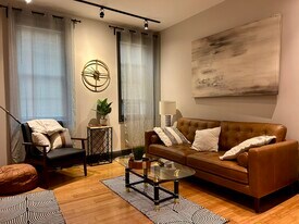 225 E King St, Unit 1 in Lancaster, PA - Building Photo