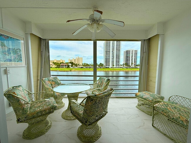property at 20 Yacht Club Dr