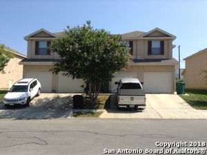 10827 Mathom Landing in Universal City, TX - Building Photo