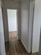 5191 Hwy 97 in Klamath Falls, OR - Building Photo - Building Photo