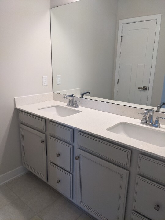 4412 Braden Woods Dr in Chesterfield, VA - Foto de edificio