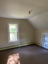 17 Hawthorne Ter in Torrington, CT - Building Photo - Building Photo