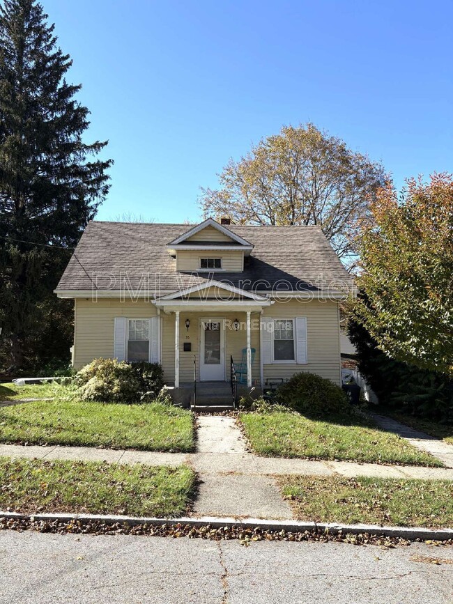 26 Dallas St in Worcester, MA - Building Photo - Building Photo