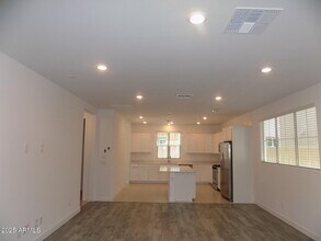1159 E Sabino Dr in Chandler, AZ - Building Photo - Building Photo
