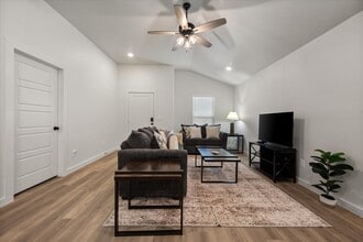 2505 Kenwood Ave in Lubbock, TX - Building Photo - Building Photo