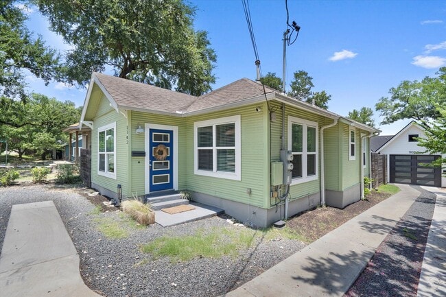 property at 1102 Woodland Ave