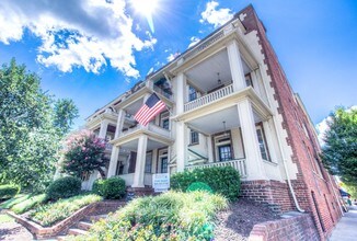 Pierce Arrow Properties in Richmond, VA - Building Photo - Building Photo