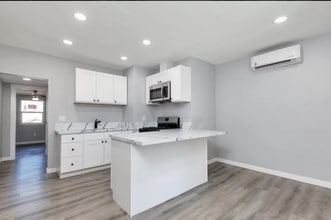 37451-37452 Boundary St in San Diego, CA - Building Photo - Building Photo