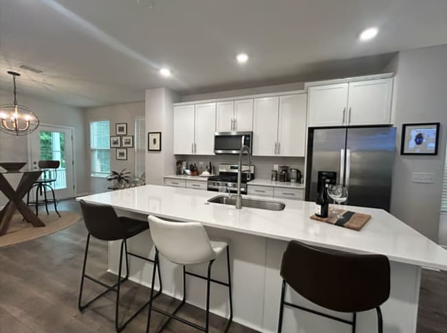 property at 211 Harlequin Aly