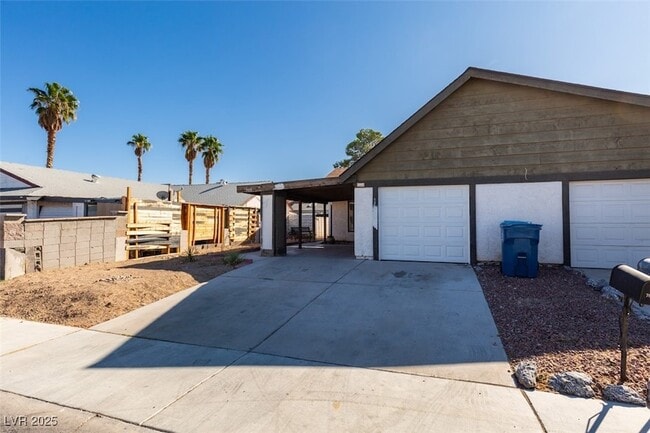 property at 7115 Kenwood St