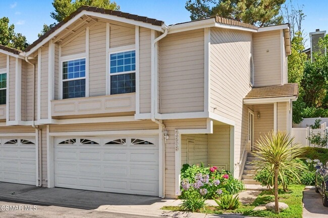 property at 4258 Flintlock Ln