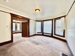 551 S Main St in Janesville, WI - Building Photo - Building Photo