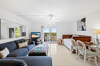 3909 N Ocean Blvd in Fort Lauderdale, FL - Building Photo - Building Photo