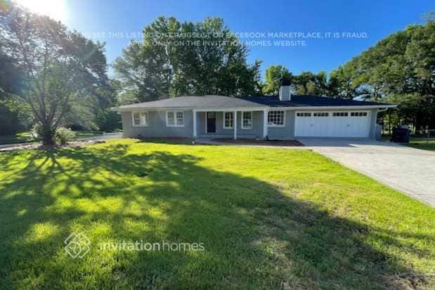 7216 Pinecrest Dr