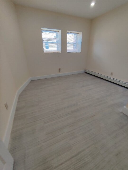 11 Avenue A in Johnson City, NY - Building Photo