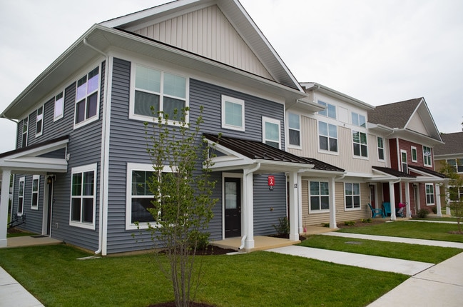 Riverwoods at Denton in Denton, MD - Building Photo - Building Photo